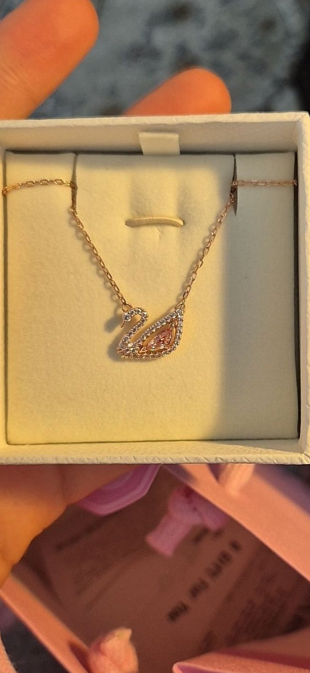 Collar cisne swarovski